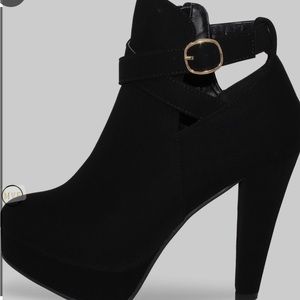 womens ankle boots 7.5